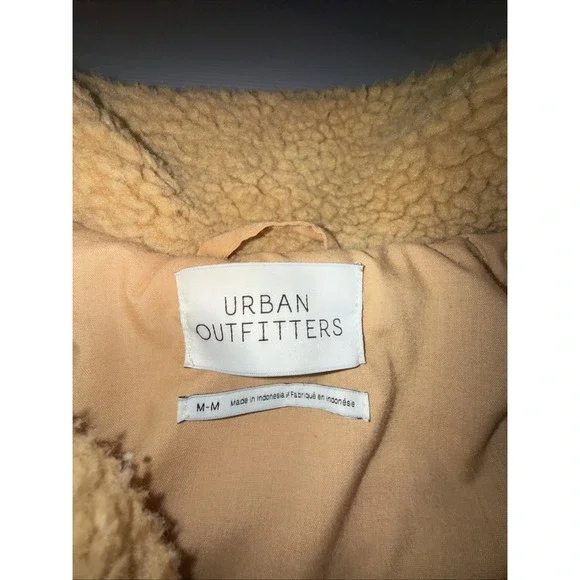 UO Urban Outfitters Cropped Teddy Jacket Fleece Deep Pile‎ Sherpa Brown M - Picture 2 of 11